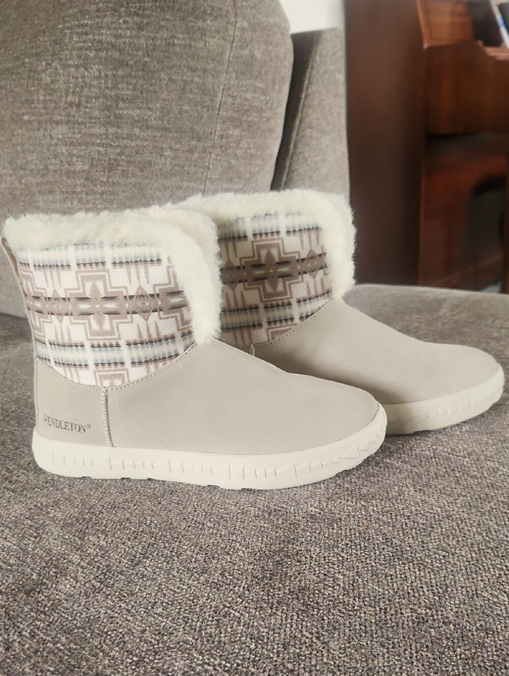 Pendleton Suede Cabin Fold-Down Boots